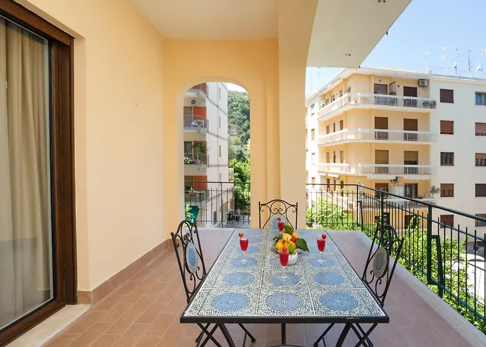 Il Cedro & Il Limone House - Center Сорренто