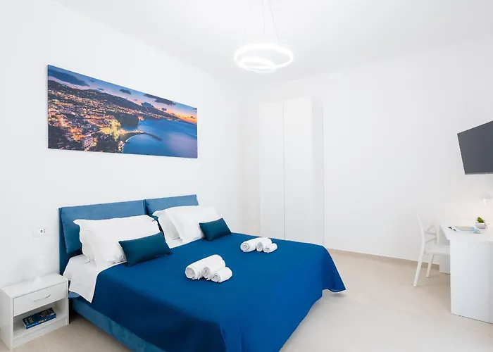 Il Cedro & Il Limone House - Center Apartment